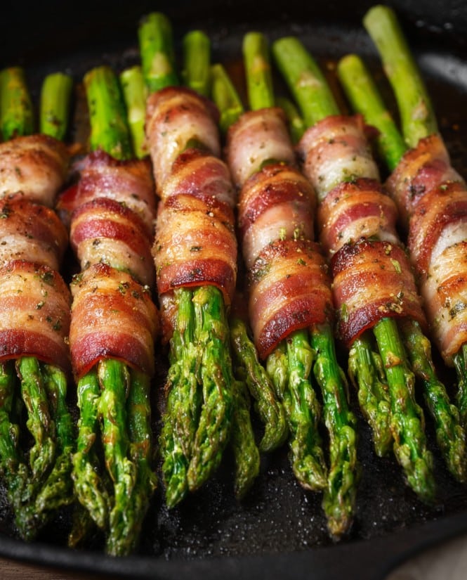 Spargel Grillen: Gegrillter Spargel im Speckmantel – Knusprig, Saftig und Einfach