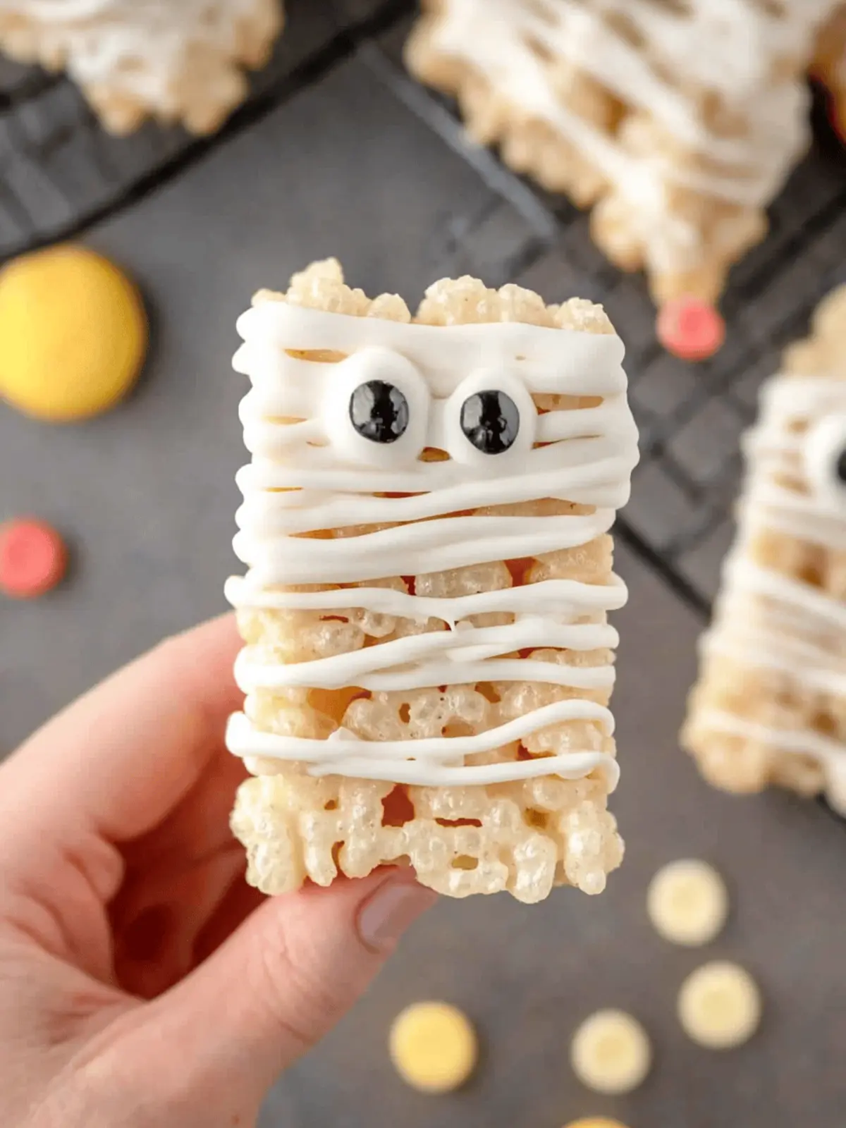 Mummy Krispies Leckereien – Spooktacular Süßigkeiten für Halloween 3 Mummy Krispies Leckereien